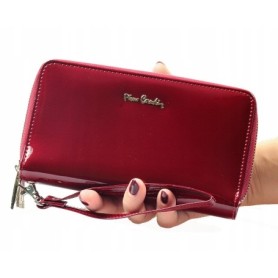 Portfel PIERRE CARDIN lakierowana sk¢ra + pudeko